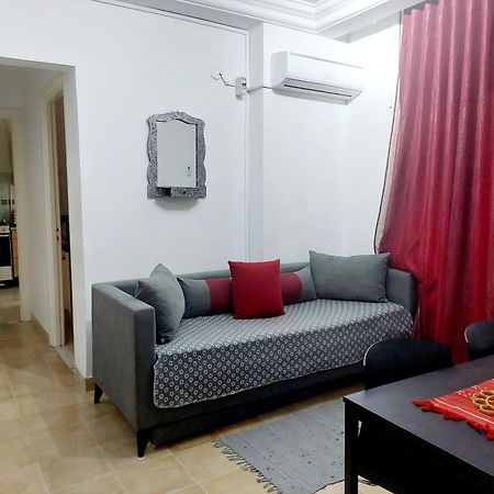 El Aouina: Superbe appartement S+1 en résidence Tunis Extérieur photo