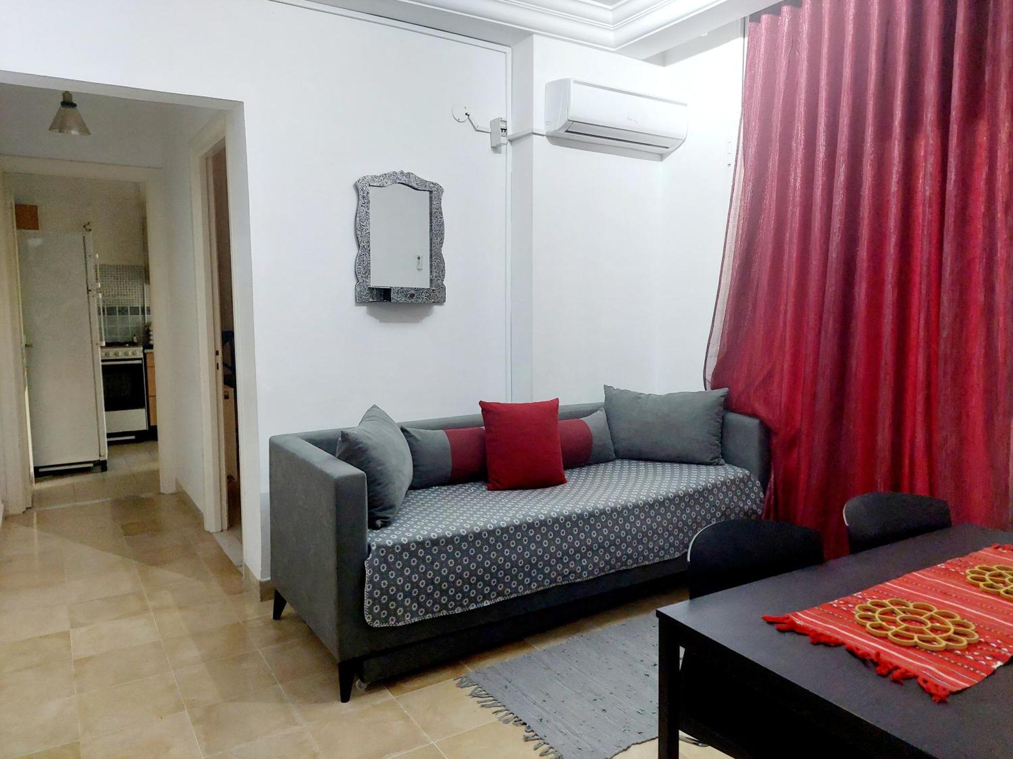 El Aouina: Superbe appartement S+1 en résidence Tunis Extérieur photo